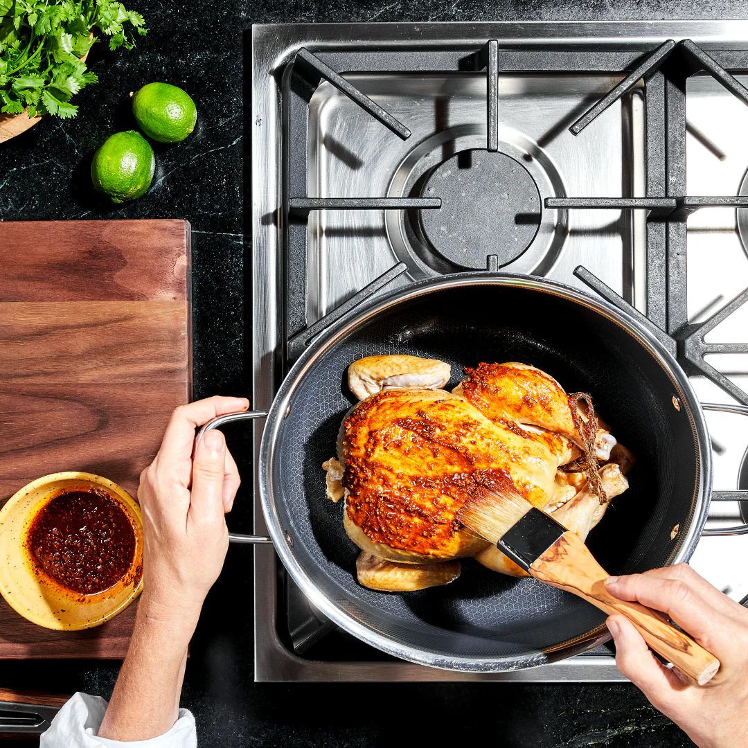 Hybrid Oval Dutch Oven, 6.5-Qt - Image 4