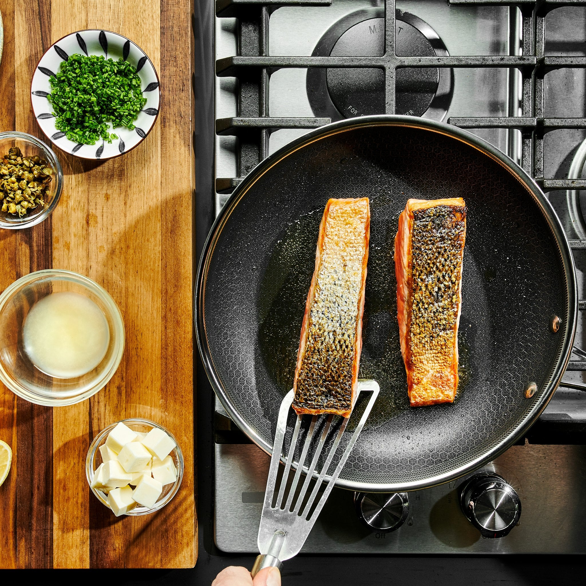 Hybrid Fry Pan Set with Lids, 6-pc - Image 6