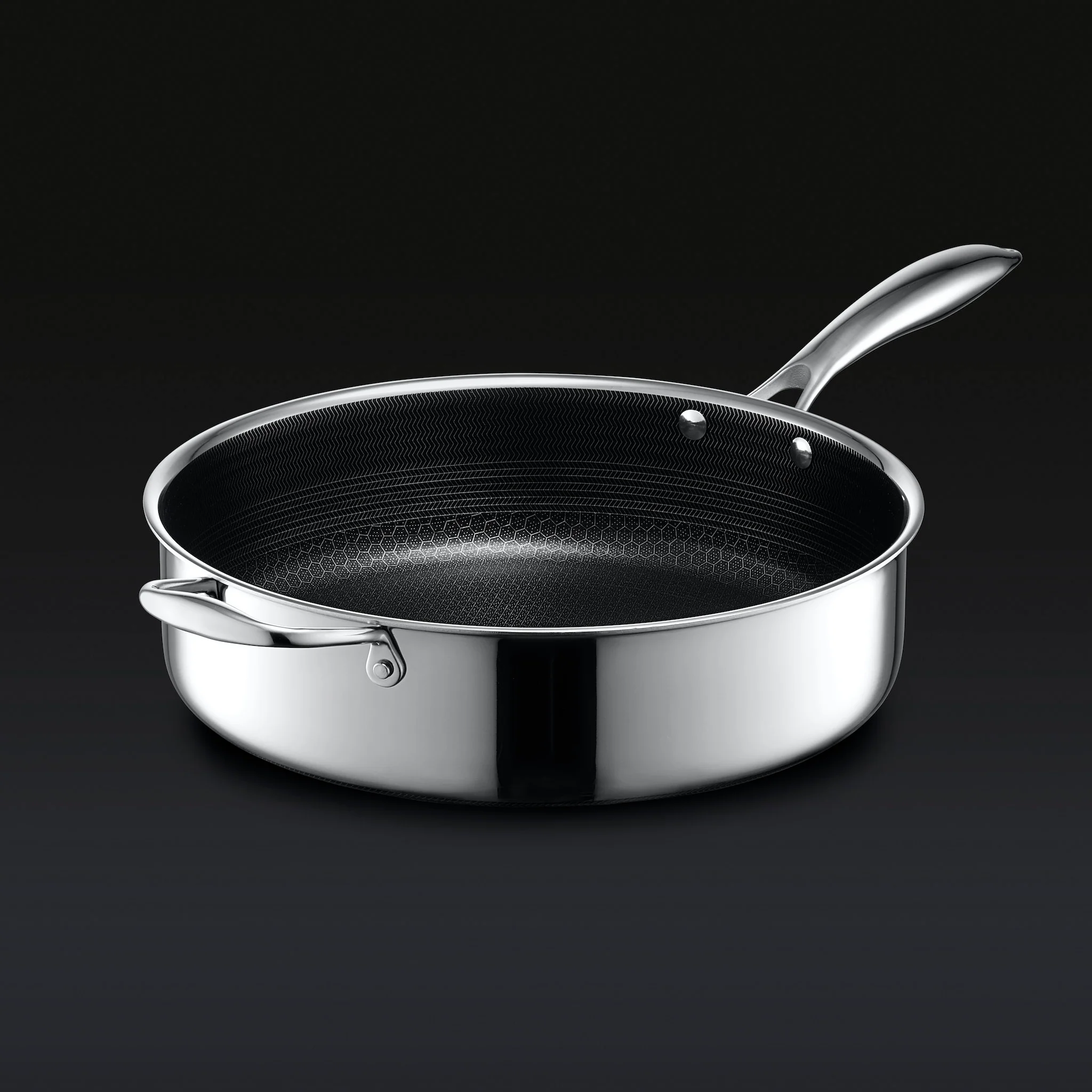 Hybrid Deep Sauté Pan with Lid, 5.5-Qt - Image 3