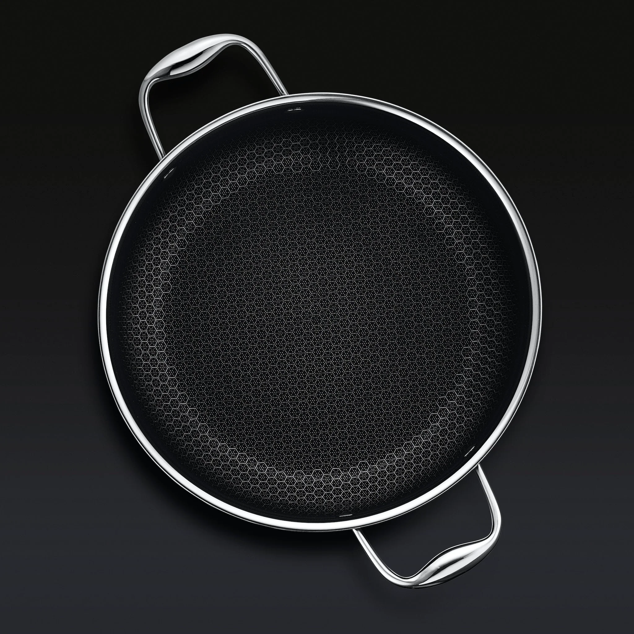 Hybrid Stock Pot With Lid, 8-Qt - Image 5
